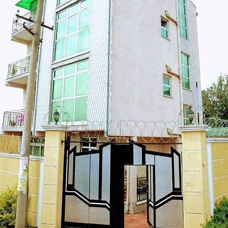 Keba Guest House Αντίς Αμπέμπα Εξωτερικό φωτογραφία