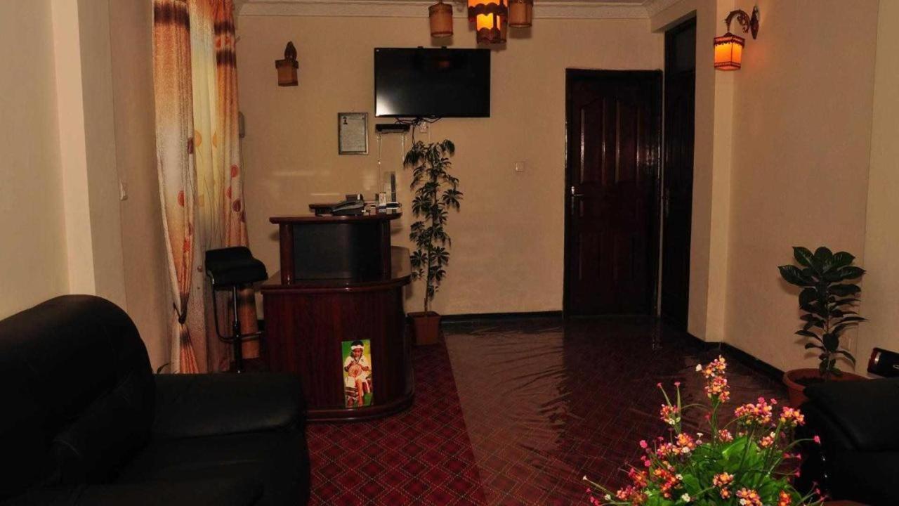 Keba Guest House Αντίς Αμπέμπα Εξωτερικό φωτογραφία